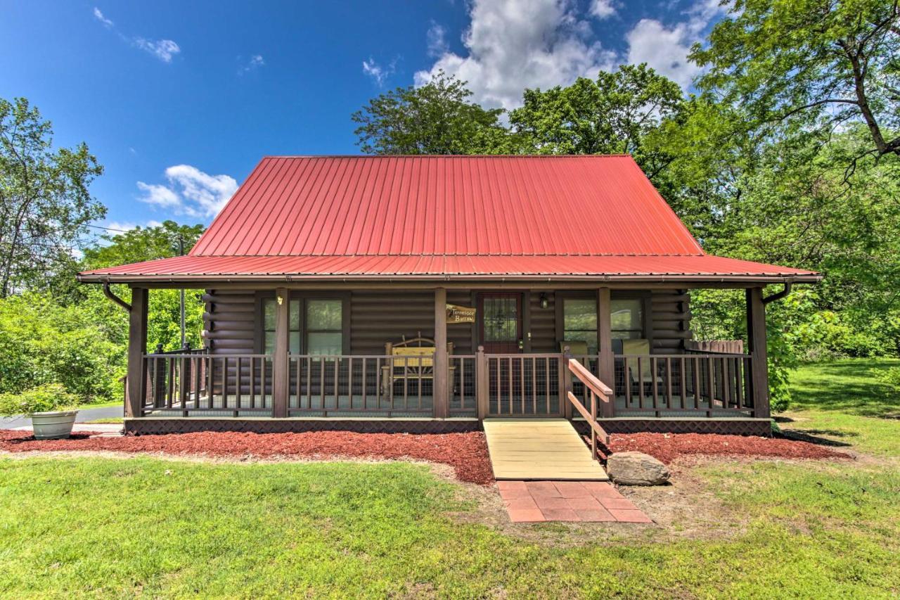 Rustic Cabin With Screened Deck 8 Mi To Dollywood Sevierville Ngoại thất bức ảnh
